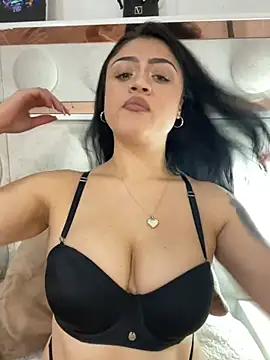 lucianaroy online show from 02-06-25, 09:28