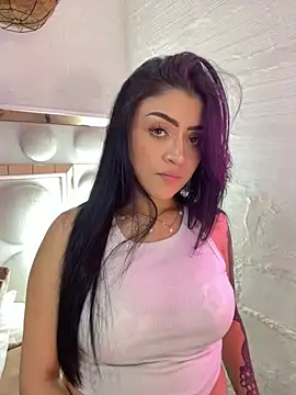 lucianaroy online show from 02-15-25, 12:59