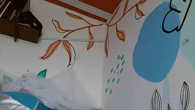 lupita84 online show from 12-20-25, 06:15