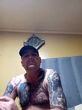 TrainedFinder5 online show from 10-03-25, 01:13
