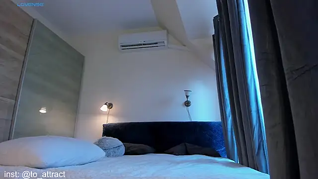 Snapshot of Aquilaria_ chatting on 02-11-25, 12:37 Aquilaria online show from 02-11-25, 12:37