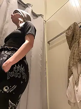 LikaCat online show from 02-21-25, 06:07