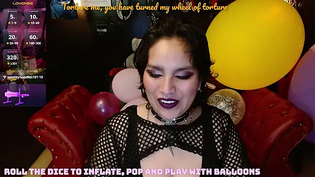 kureiji hentaii online show from 12-22-24, 05:01