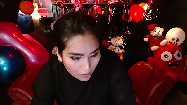 kureiji hentaii online show from 10-14-25, 07:47