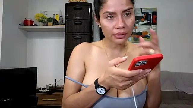 Alondra fetish online show from 02-18-26, 01:12