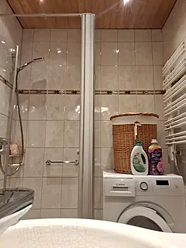 Elfucker77 online show from 10-15-25, 06:13