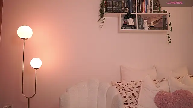 EmilyxRose - online show from 02-17-25, 07:42