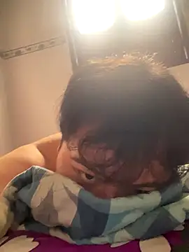 Snapshot of boythichcu69 chatting on 11-05-25, 08:25 boythichcu69 online show from 11-05-25, 08:25