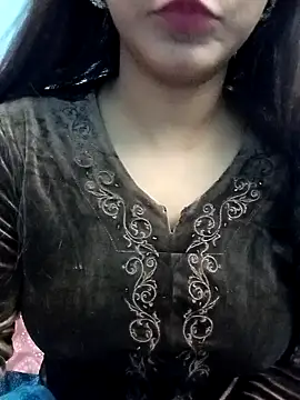 Snapshot of Gulabo-jaan chatting on 12-01-24, 08:09 Gulabo-jaan online show from 12-01-24, 08:09