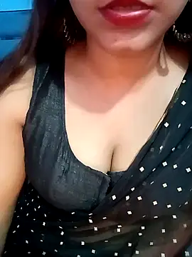 Snapshot of Gulabo-jaan chatting on 02-09-25, 01:56 Gulabo-jaan online show from 02-09-25, 01:56