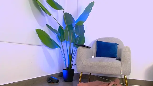 Sara ow online show from 05-05-26, 07:11