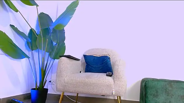 Sara ow online show from 05-07-26, 07:19