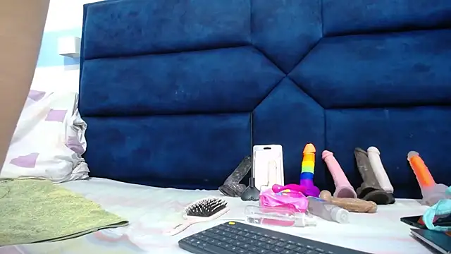 Natasha 699 online show from 01-08-25, 08:07