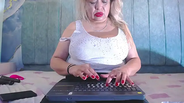 Natasha 699 online show from 05-03-26, 11:22