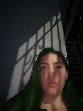 MarianaBenz online show from 01-24-25, 03:32