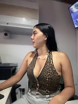 MarianaBenz online show from 09-23-25, 11:35