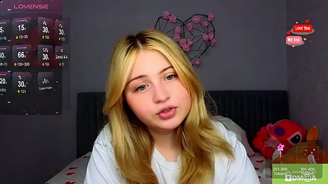 shy blondiee online show from 12-10-24, 11:40