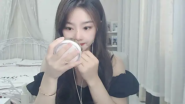 Jenny-Z online show from 05-03-26, 01:44