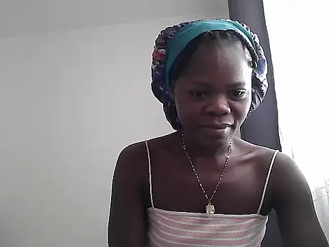 petiteebony 81 online show from 02-15-25, 06:55