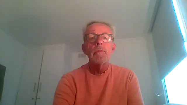tuggy59 online show from 09-20-25, 05:19