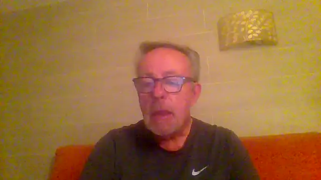 Snapshot of tuggy59 chatting on 04-16-26, 05:19 tuggy59 online show from 04-16-26, 05:19