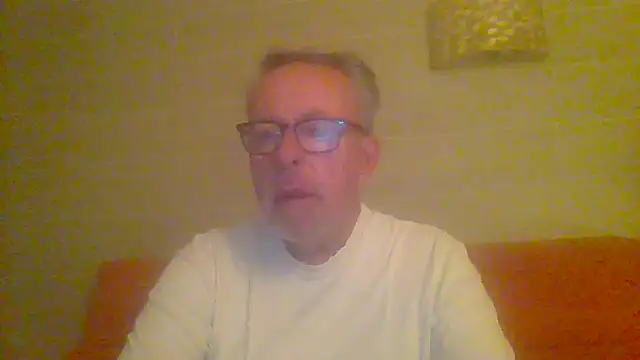 Snapshot of tuggy59 chatting on 05-02-26, 05:23 tuggy59 online show from 05-02-26, 05:23