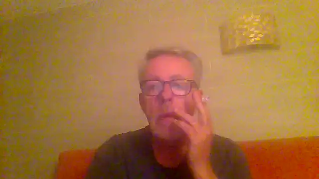 Snapshot of tuggy59 chatting on 05-05-26, 04:20 tuggy59 online show from 05-05-26, 04:20