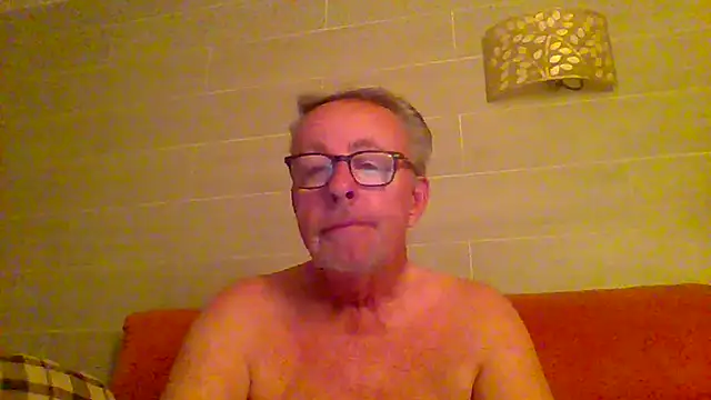 tuggy59 online show from 06-13-26, 04:10
