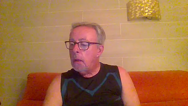 tuggy59 online show from 06-21-26, 03:53