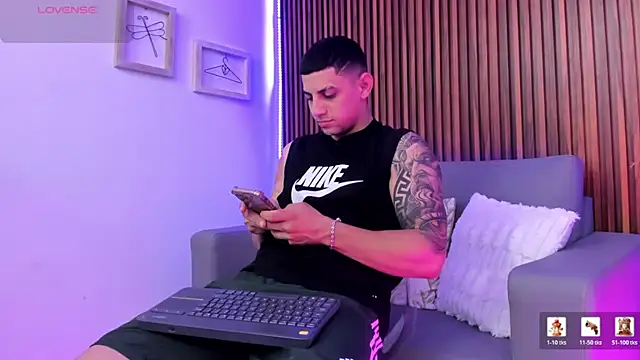 Alex cute77 online show from 05-02-26, 01:49