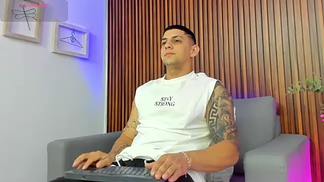 Alex cute77 online show from 05-11-26, 11:49