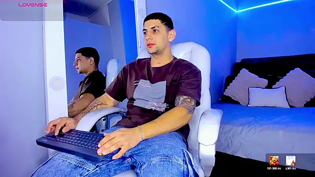 Alex cute77 online show from 06-19-26, 12:42