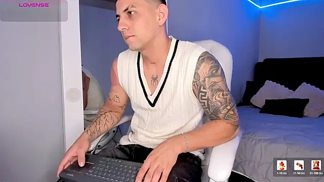 Alex cute77 online show from 06-20-26, 12:08