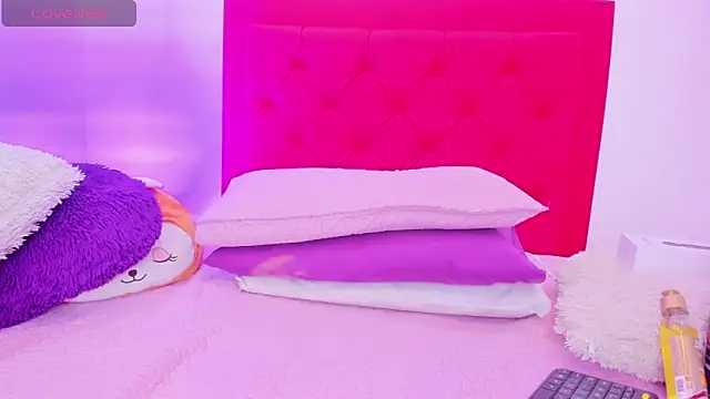 Sofia Girl  online show from 02-27-25, 07:23