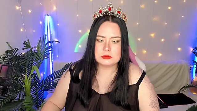 Snapshot of Akemi_BBW chatting on 12-24-24, 07:00 Akemi BBW online show from 12-24-24, 07:00