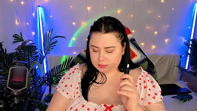 Snapshot of Akemi_BBW chatting on 01-06-25, 09:11 Akemi BBW online show from 01-06-25, 09:11