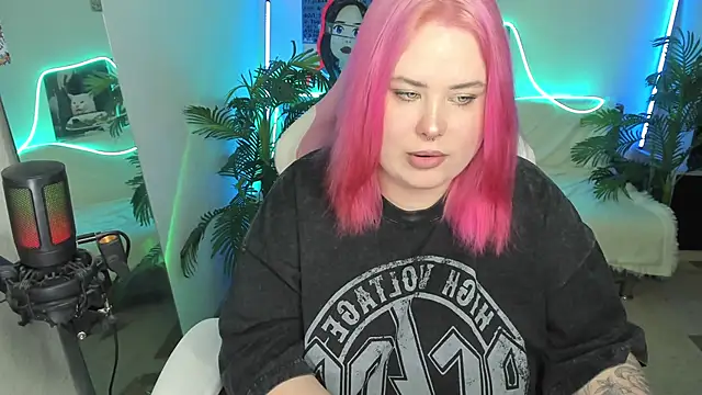 Snapshot of Akemi_BBW chatting on 03-22-25, 07:31 Akemi BBW online show from 03-22-25, 07:31