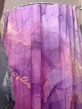 Snapshot of icyMike43 chatting on 03-18-26, 06:49 icyMike43 online show from 03-18-26, 06:49