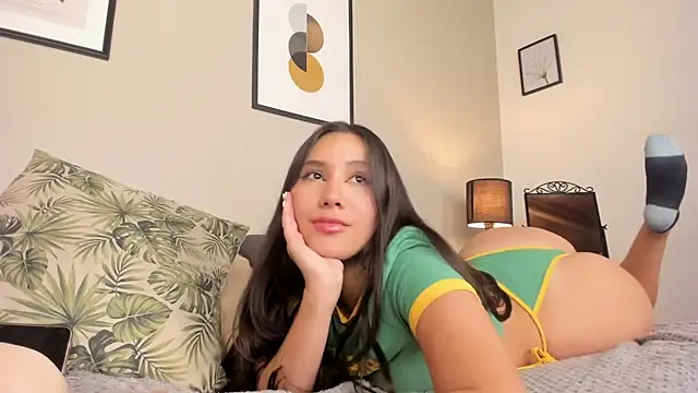 Snapshot of samanthfox444__ chatting on 01-16-25, 05:53 samanthfox444 online show from 01-16-25, 05:53
