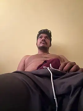 Snapshot of Rishimumbai_hot chatting on 06-19-26, 04:28 Rishimumbai hot online show from 06-19-26, 04:28