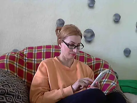 Snapshot of Jillian_Pattie chatting on 03-12-25, 10:48 Jillian Pattie online show from 03-12-25, 10:48