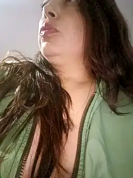 Snapshot of seherlatin chatting on 10-03-25, 03:58 seherlatin online show from 10-03-25, 03:58