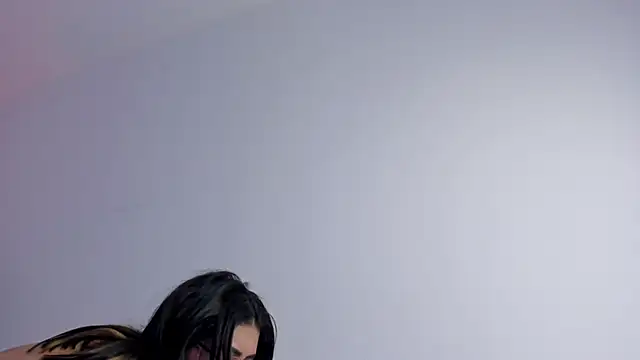 Snapshot of tina_olsen07 chatting on 12-21-24, 08:28 tina olsen07 online show from 12-21-24, 08:28