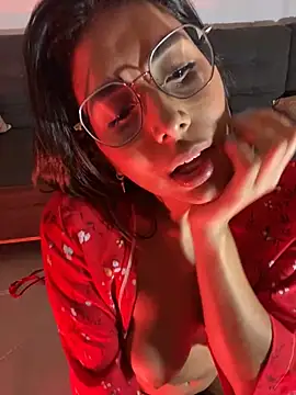 Snapshot of tina_olsen07 chatting on 12-28-24, 05:12 tina olsen07 online show from 12-28-24, 05:12