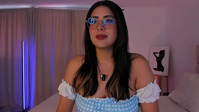 Snapshot of tina_olsen07 chatting on 09-15-25, 02:17 tina olsen07 online show from 09-15-25, 02:17