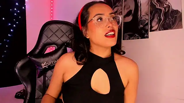 willow poisson online show from 12-16-24, 08:26