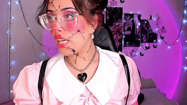 willow poisson online show from 10-29-25, 05:36