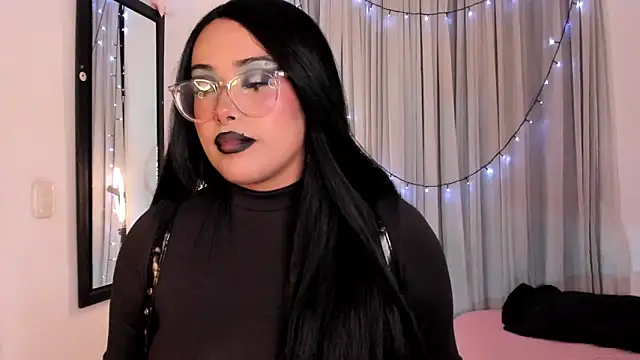 willow poisson online show from 06-19-26, 06:01