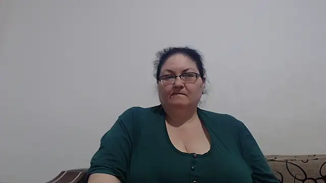 Nykyxo online show from 04-17-26, 04:48