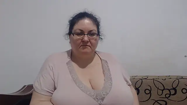 Nykyxo online show from 06-28-26, 09:59